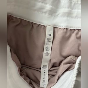 Lululemon white running shorts size 6